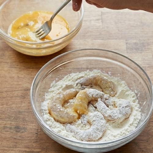 Step 3: Coating the Shrimp